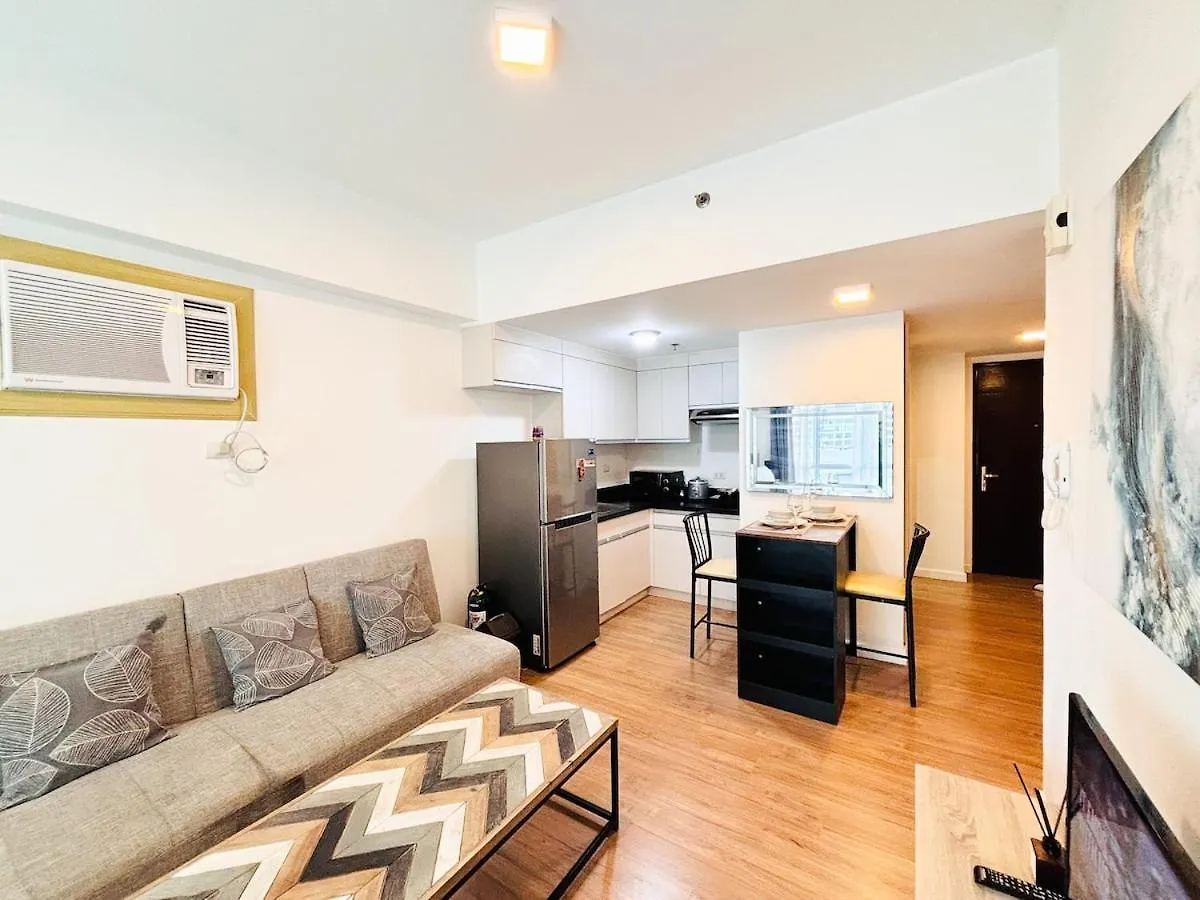 Abreeza Place Cozy Condo Davao City
