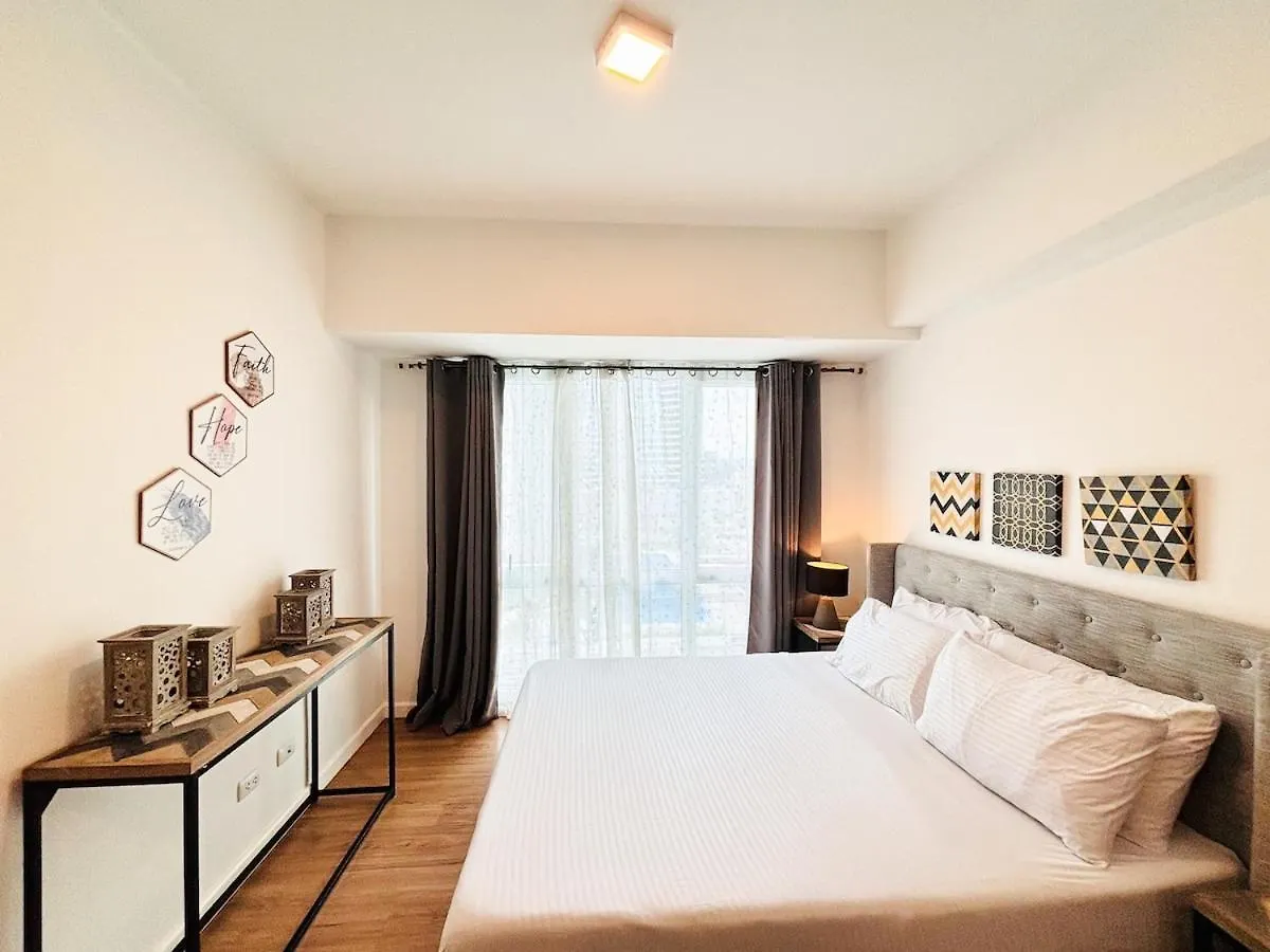 Abreeza Place Cozy Condo Davao City 0*,  Filipinler